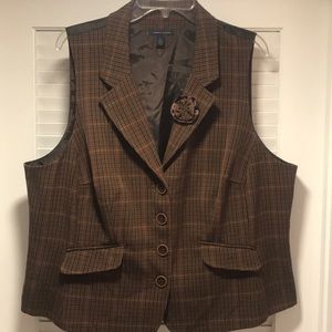 Tommy Hilfiger Brown Plaid Vest W Hint Red